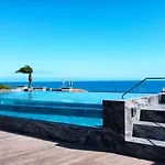 Empire Luxury - Savoy Insular