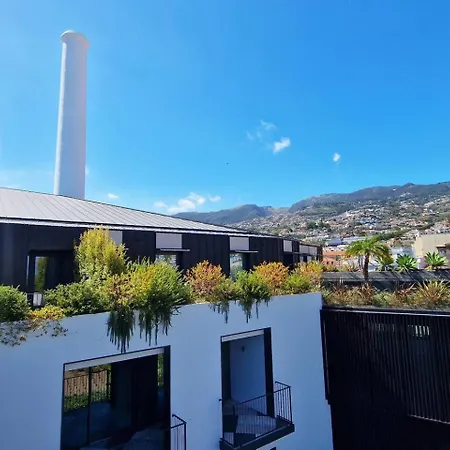 Empire Luxury - Savoy Insular *