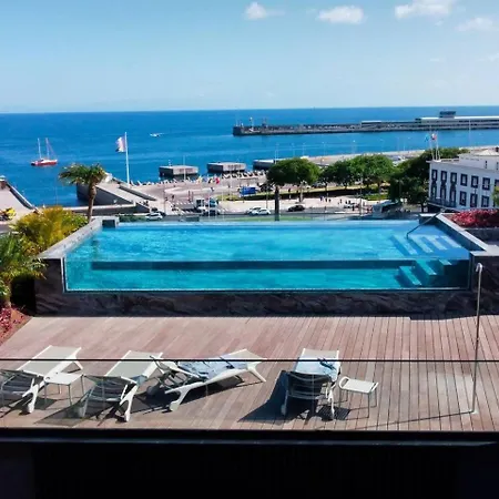 Empire Luxury Savoy Insular * Funchal (Madeira)
