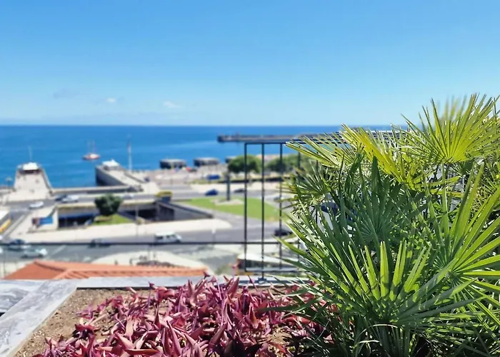 Empire Luxury - Savoy Insular Appartement *